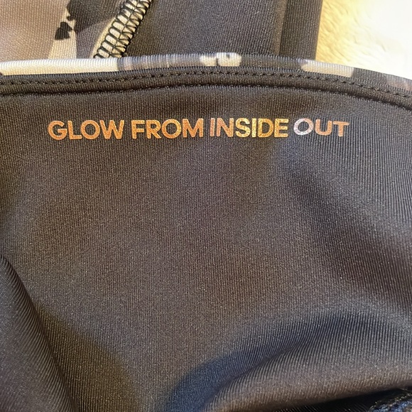 NWOT Adidas Black & Grey Leggings - Zoe Saldana Collection - Picture 7 of 11